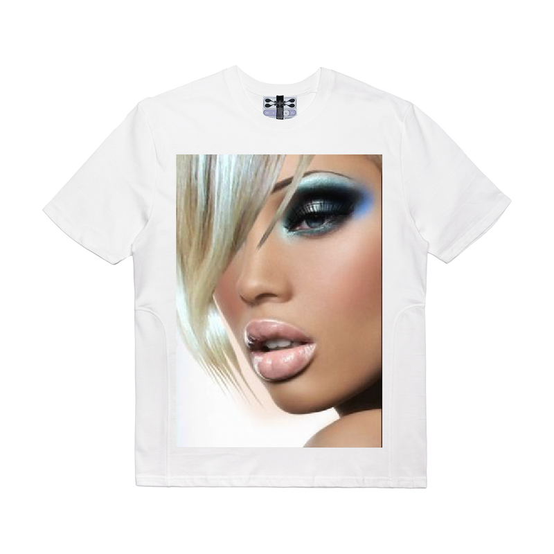 color:white